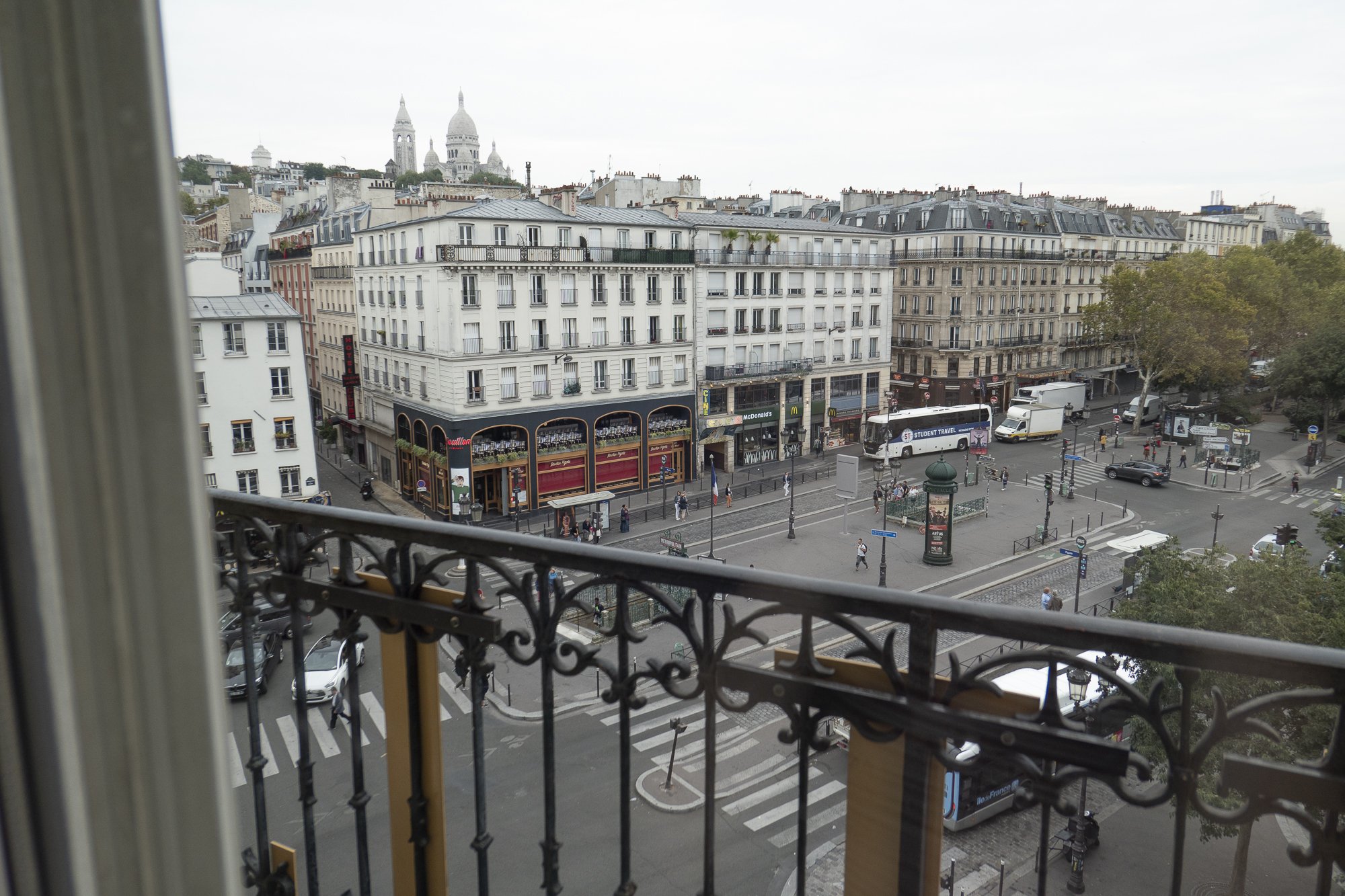 view from hotel Villa Royale